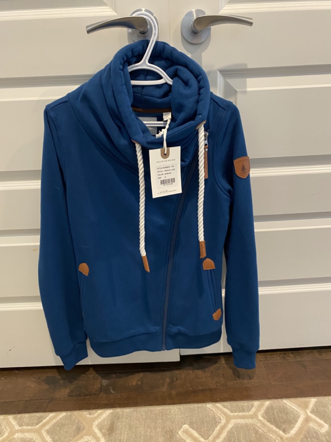 New with tags!  Wanakome Hestia Zip-Up Hoodie - Size Small - photo 2