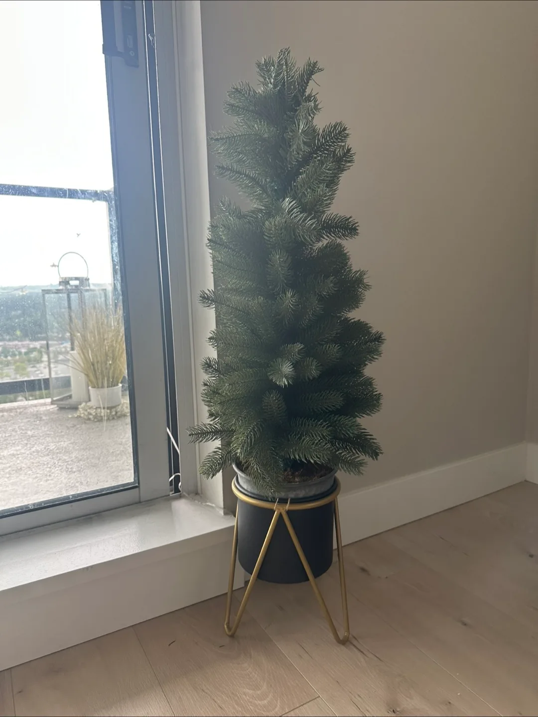 Miniature Artificial Christmas Tree in Pot thumbnail
