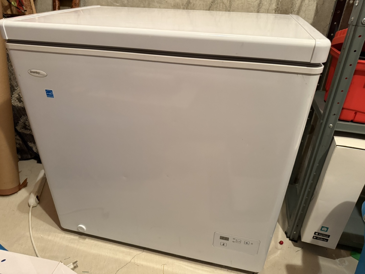 Chest Freezer - Excellent Condition