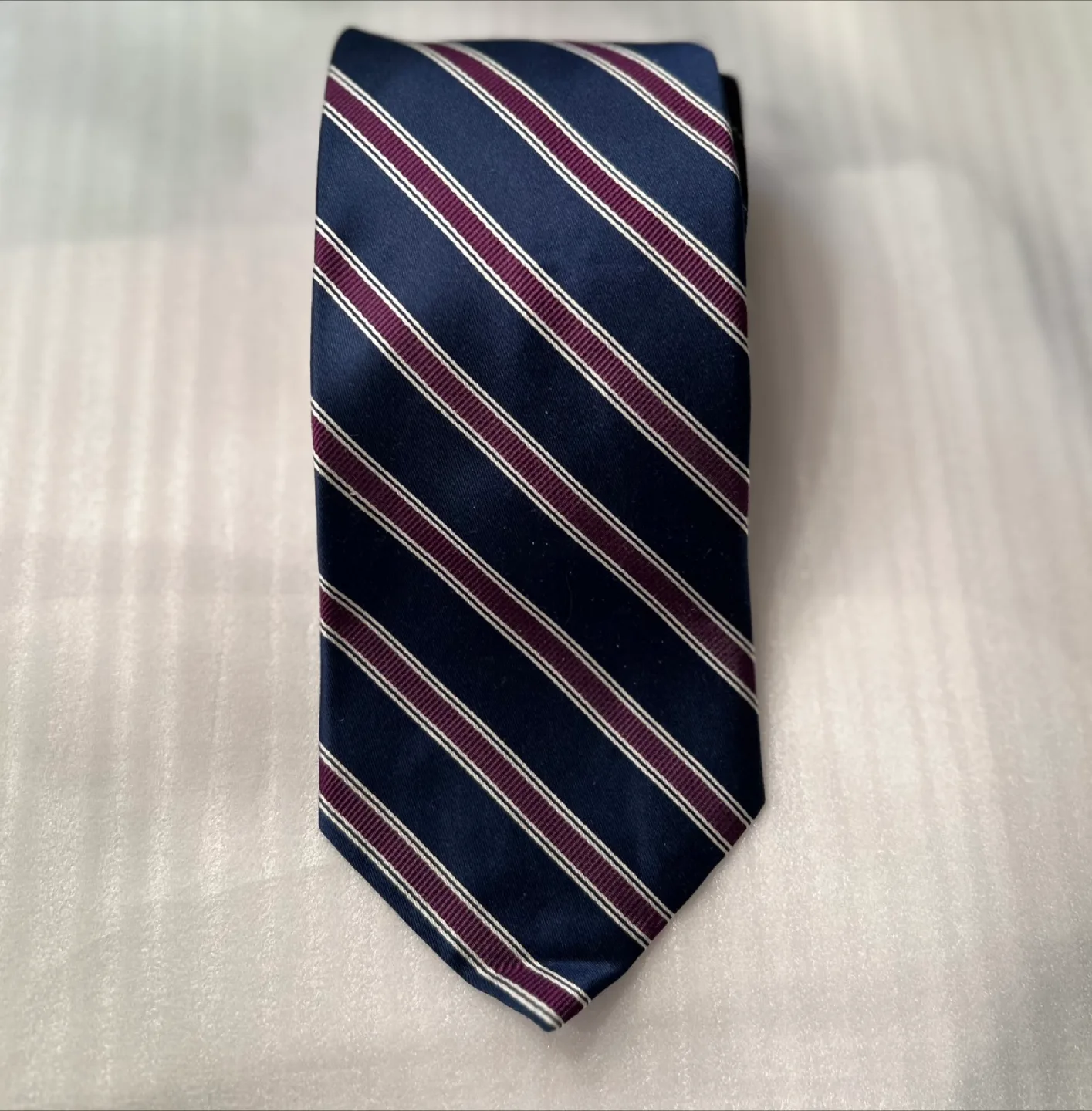 Tommy Hilfiger Men's Silk Tie - Brand New! thumbnail