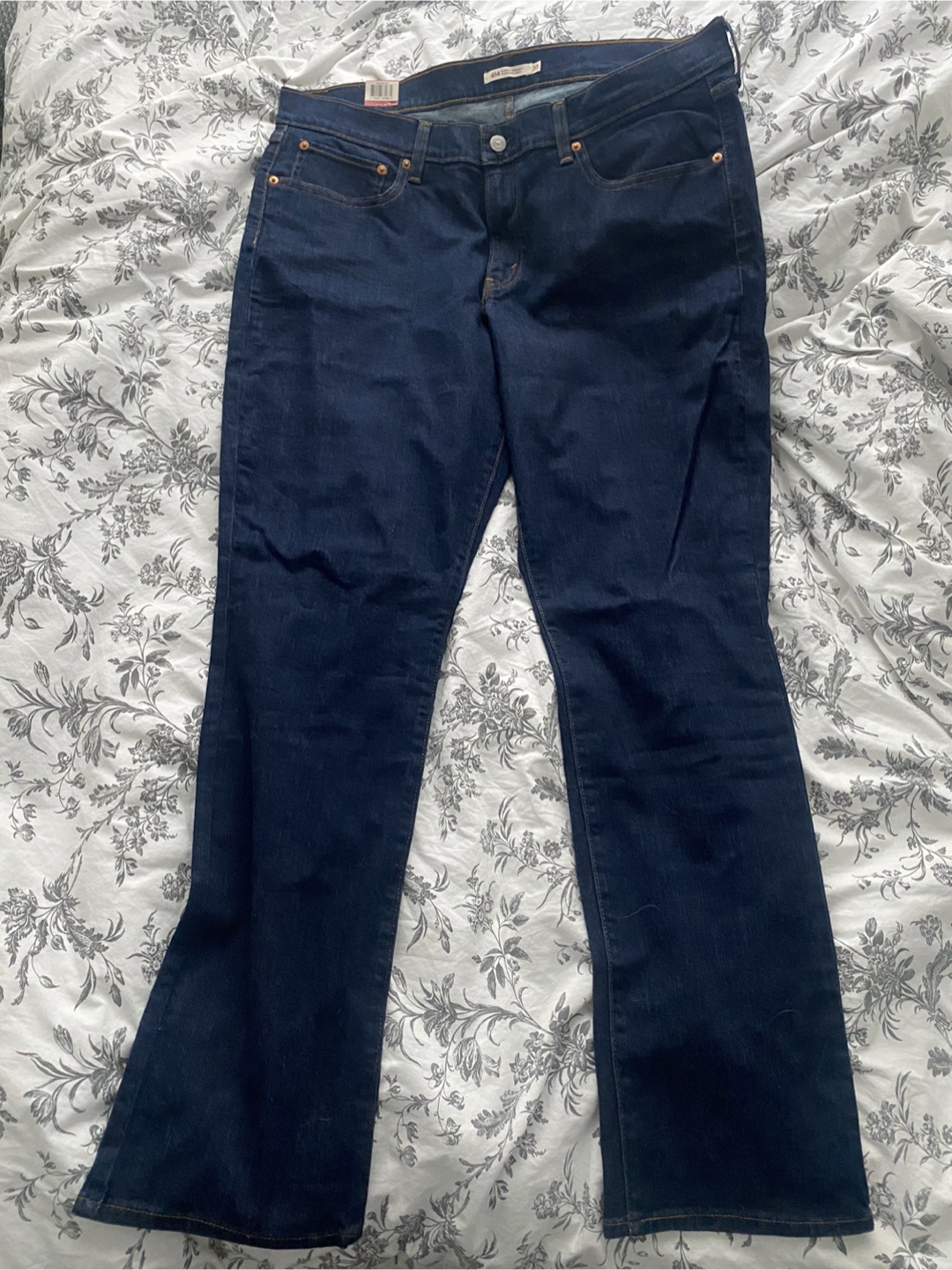 Levi's Women's Classic Straight Jeans - Size 33 - photo 2