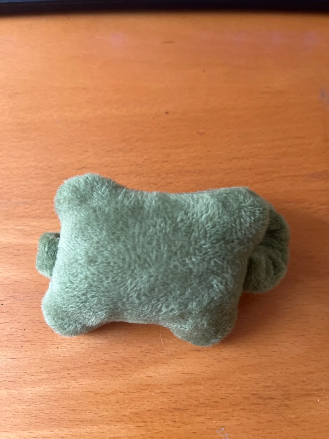 Cute Green Plush wrist resting image indicator(2)