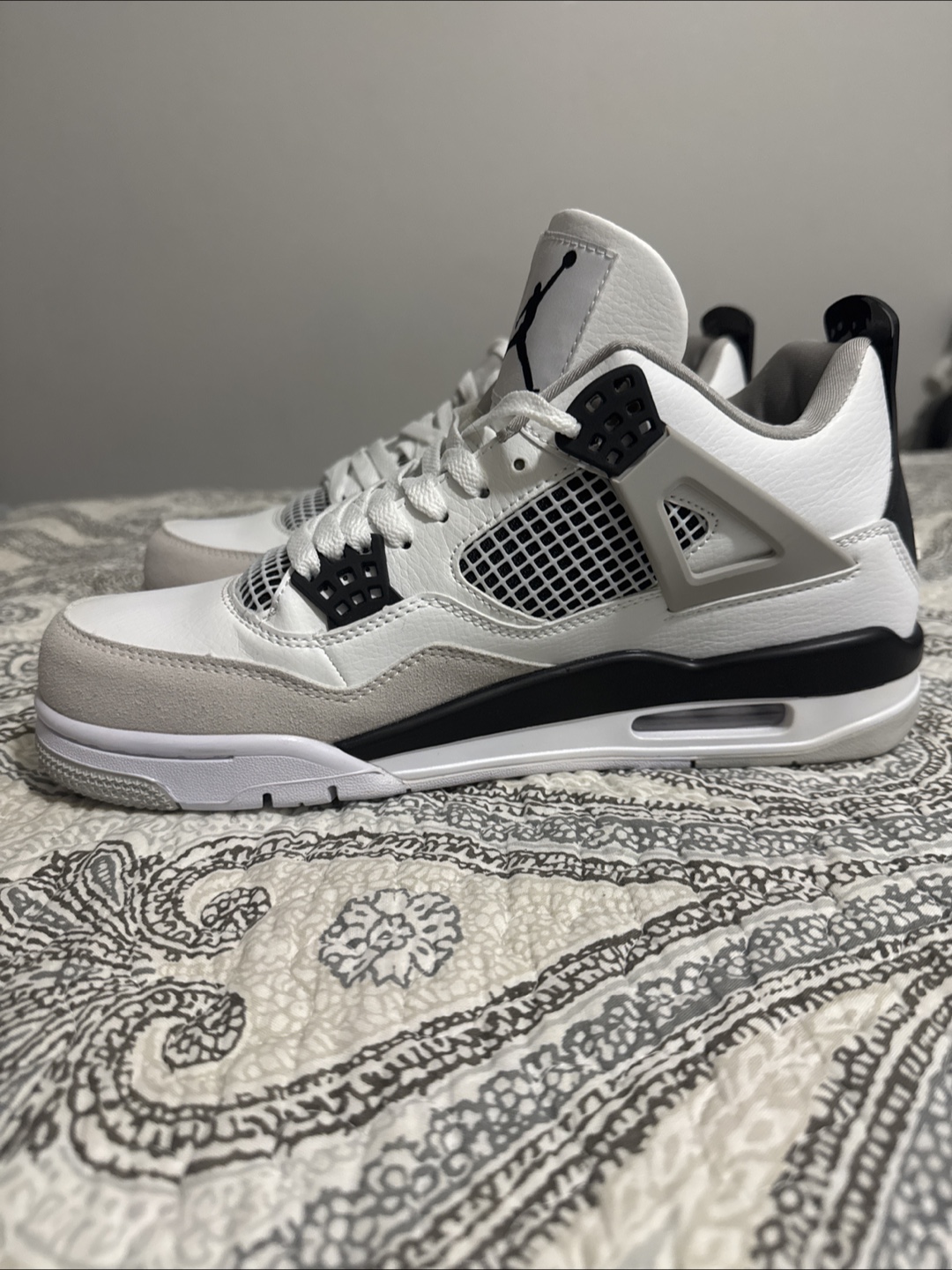 Nike air Jordan 4 retro military black
