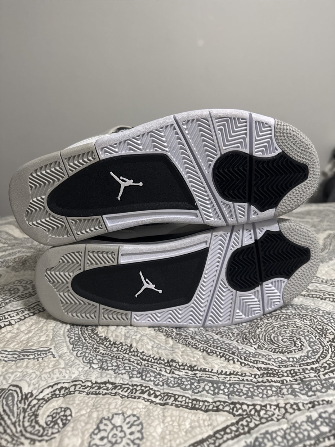 Nike air Jordan 4 retro military black - photo 5