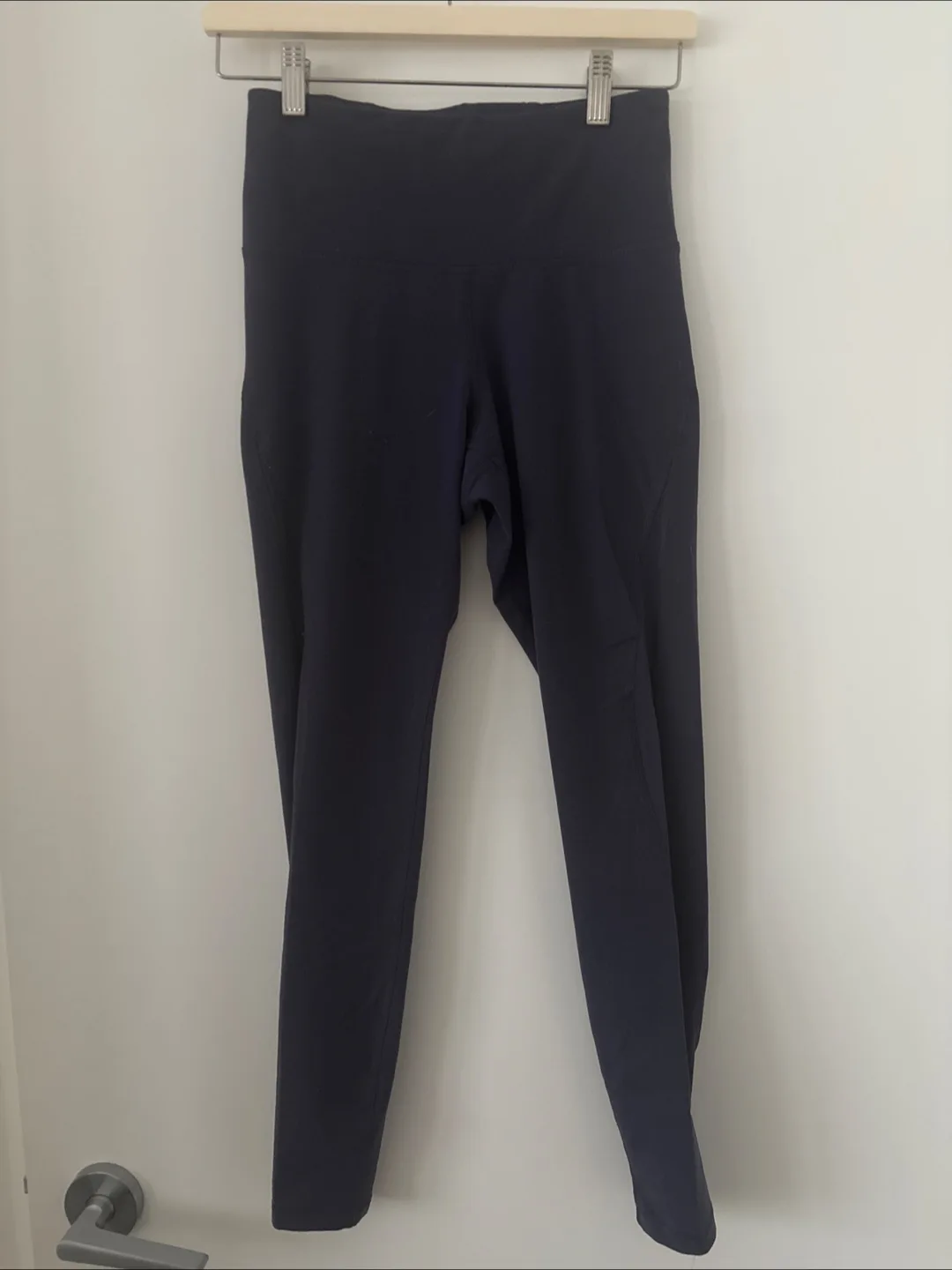 Old Navy dark purple leggings thumbnail