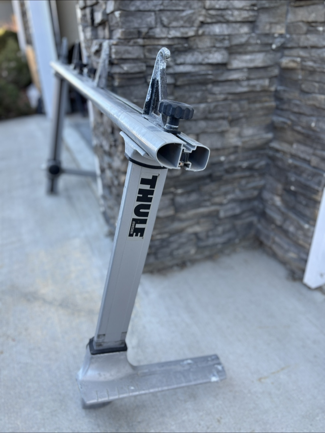 Thule Ladder Rack - photo 2