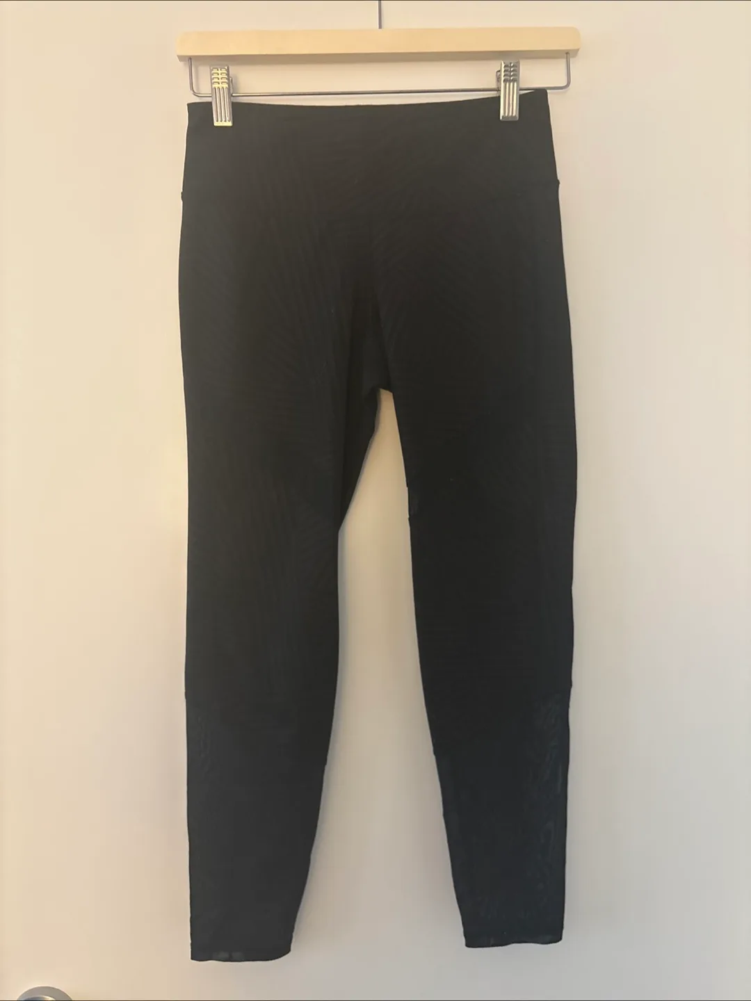 Old Navy black leggings with mesh detail thumbnail