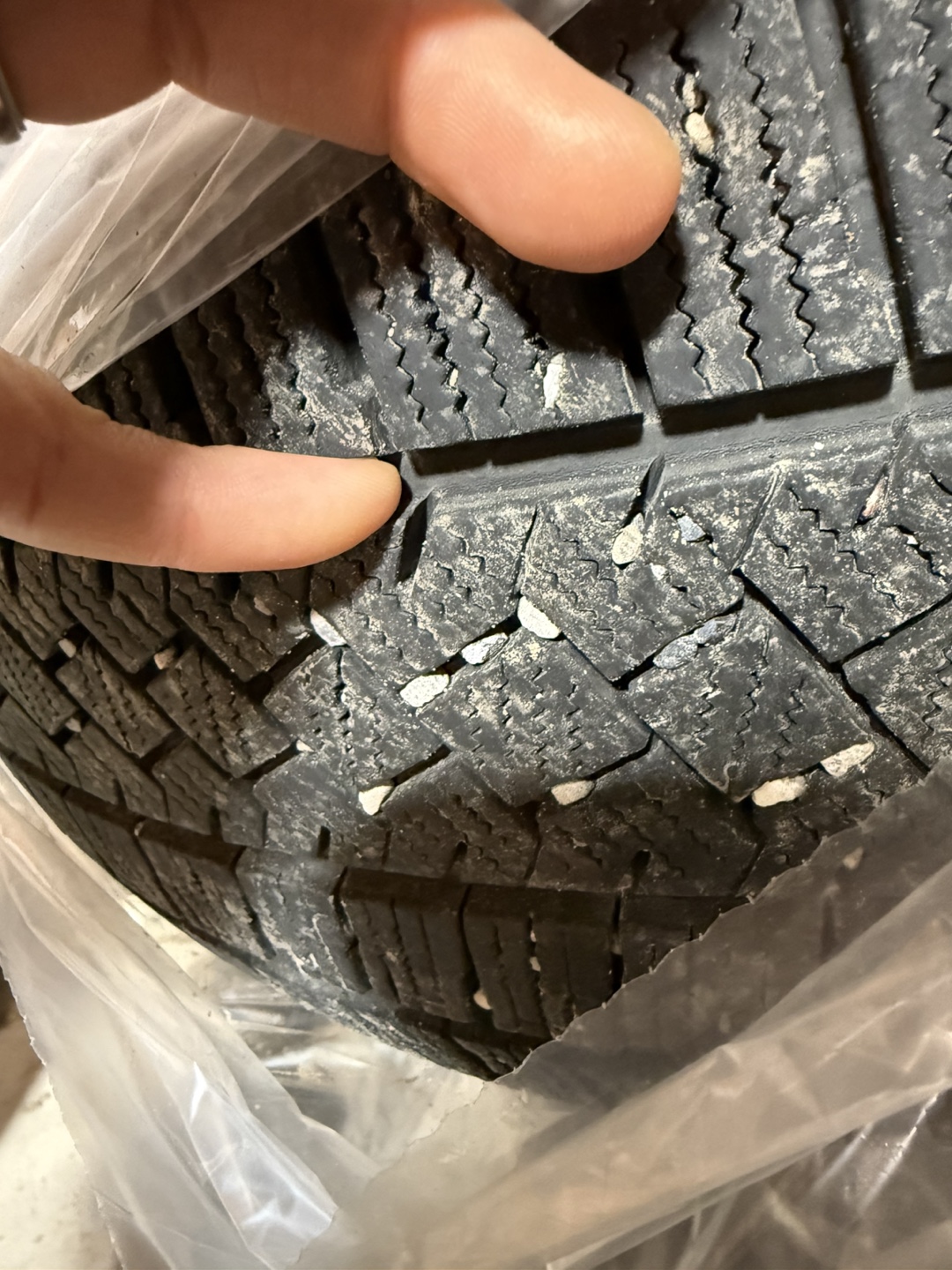 Used Pirelli Scorpion Winter Plus Tires - 245/55R19 - photo 4