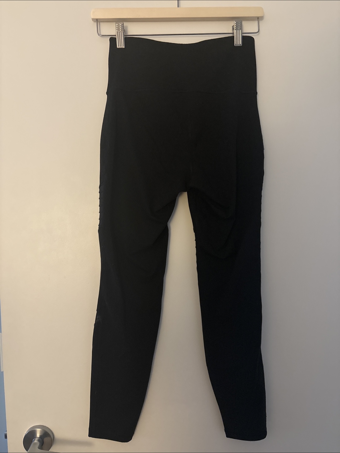 Old Navy black moto leggings - photo 3