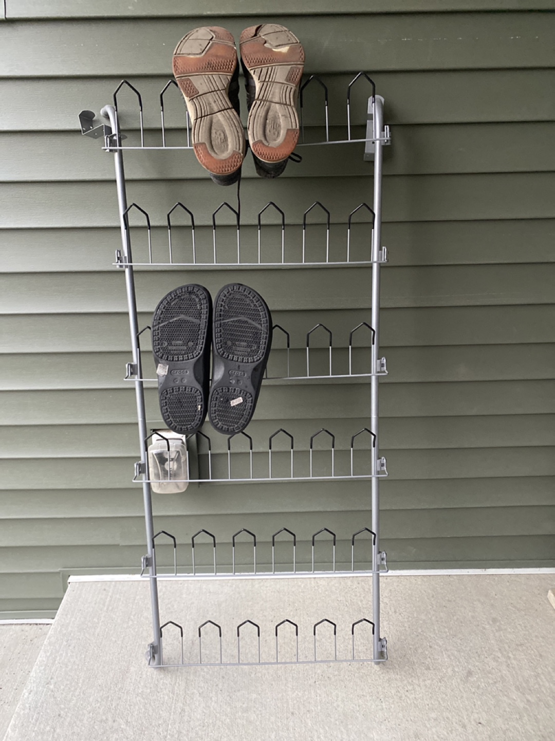 Over-the-door shoe rack