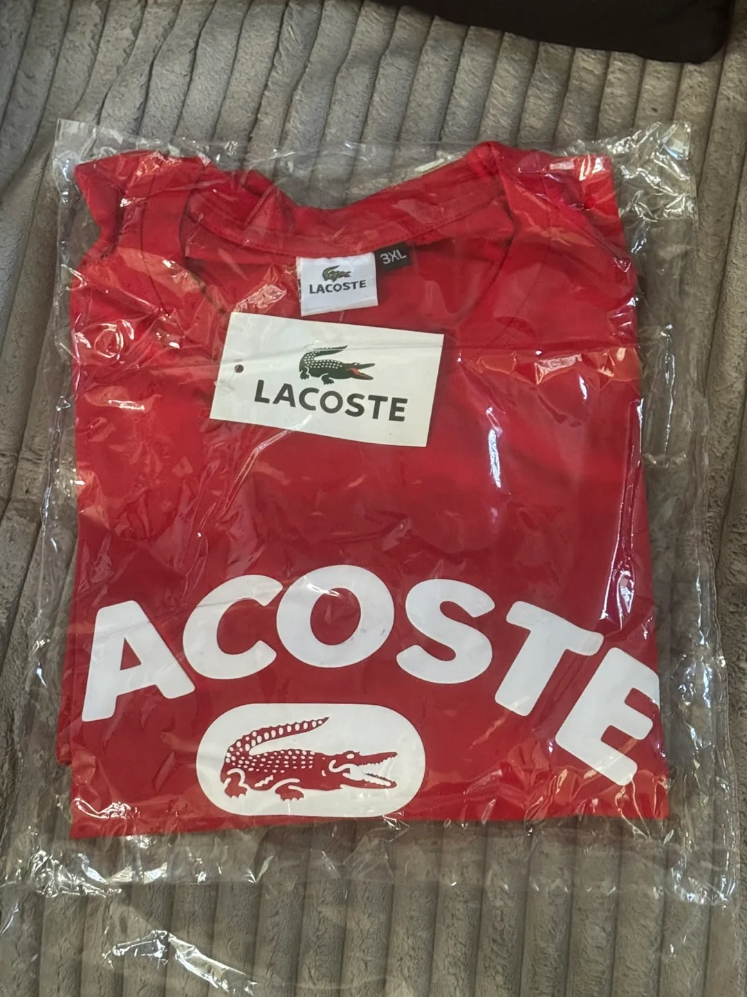 New Lacoste Men's 2XL Red T-Shirt Brand New thumbnail