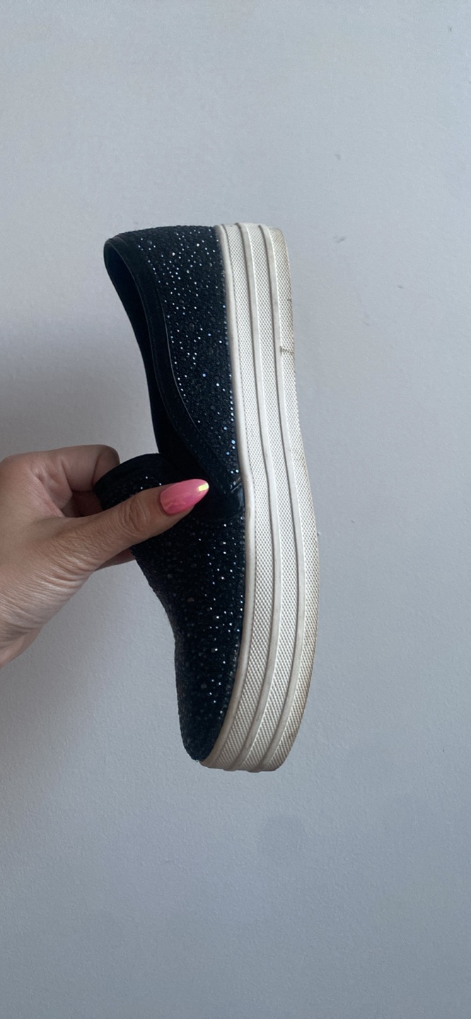 Black sparkly sketchers women’s shoes size 6 - photo 3