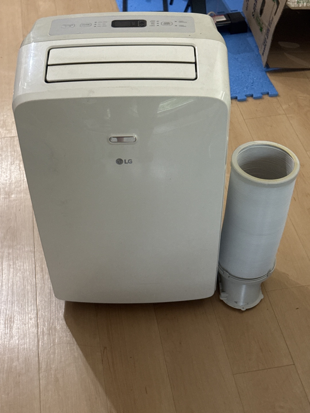 LG Portable Air Conditioner with Exhaust Hose