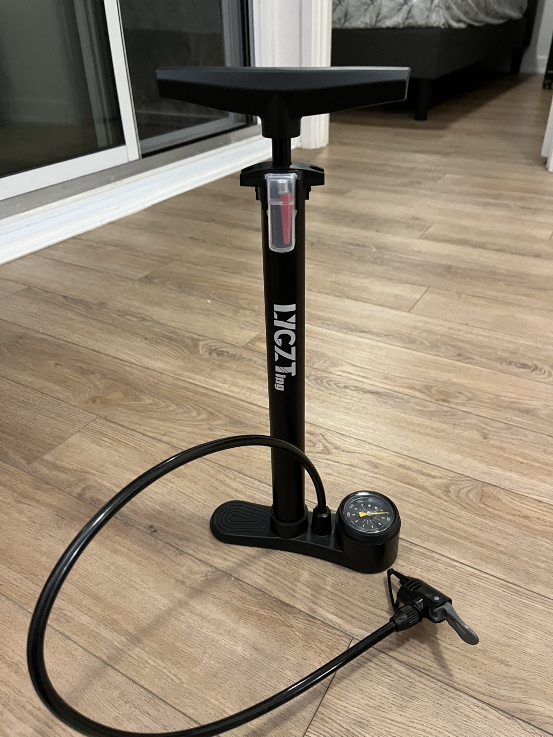 Bicycle Floor Pump with Gauge