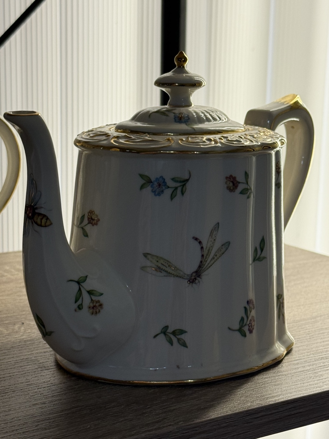 Two Vintage Teapots with Floral and Insect Design - photo 3