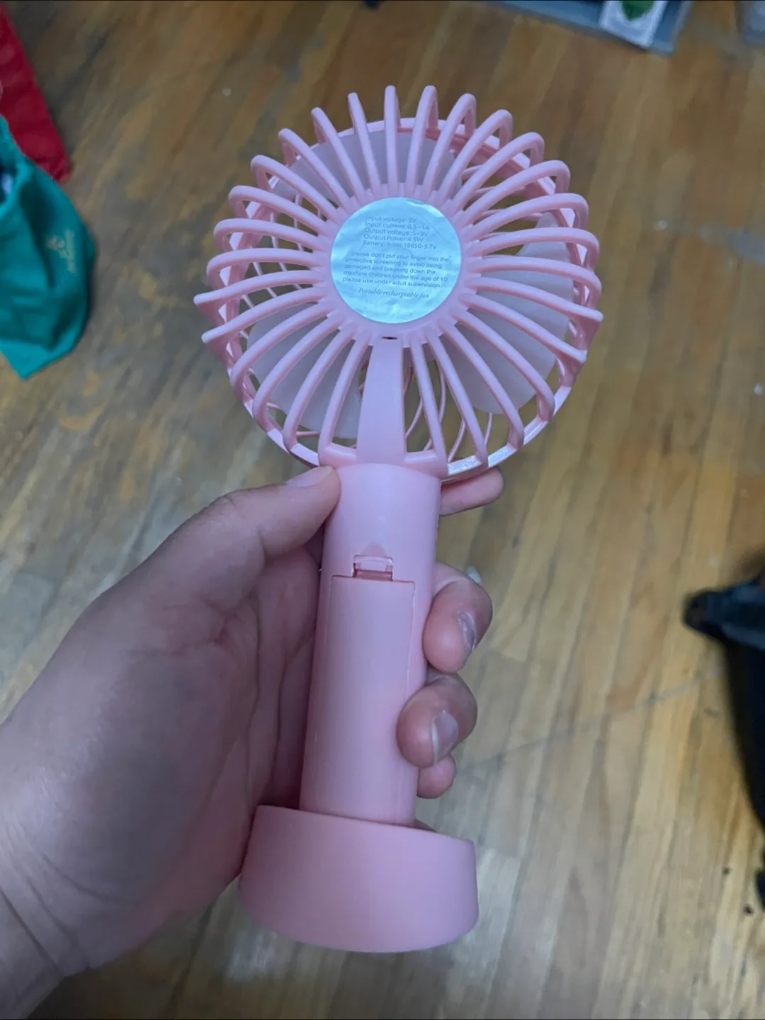 Pink Mini Fan 🏒 image indicator(2)