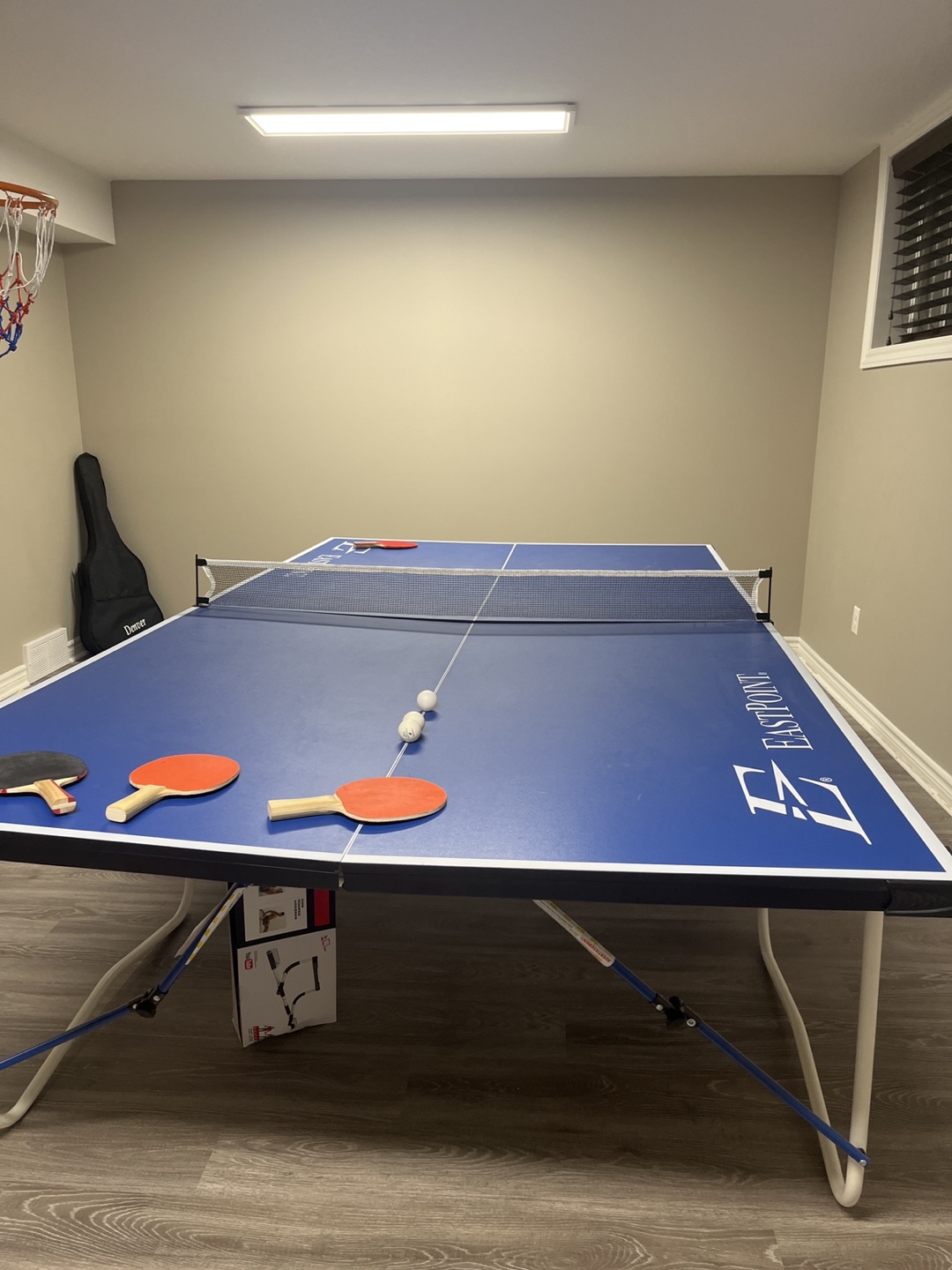 EastPoint Ping Pong Table with 4 paddles and balls - photo 2