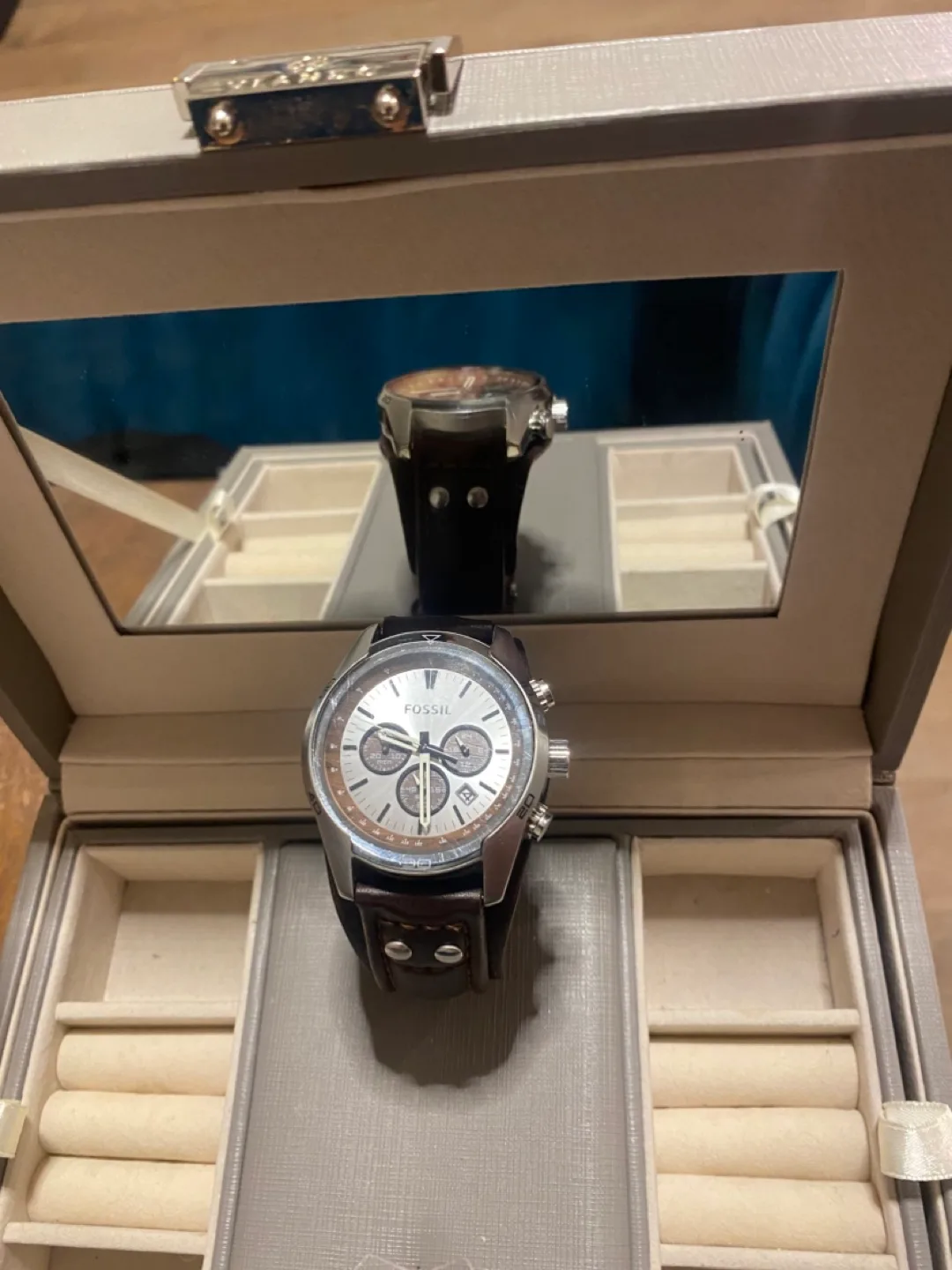 Fossil Men's Chronograph Watch Brown Leather Band image indicator(2)