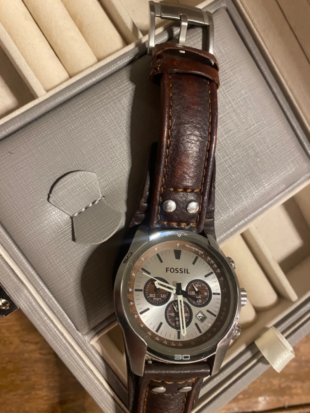 Fossil Men's Chronograph Watch Brown Leather Band image indicator(9)