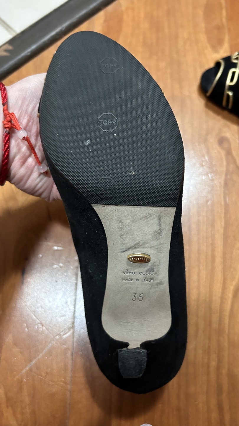 Sergio Rossi Black Suede Peep Toe Heels Size 36 - photo 4