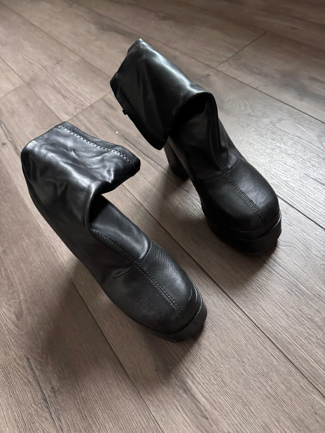 Black Platform Boots - Size 8 thumbnail