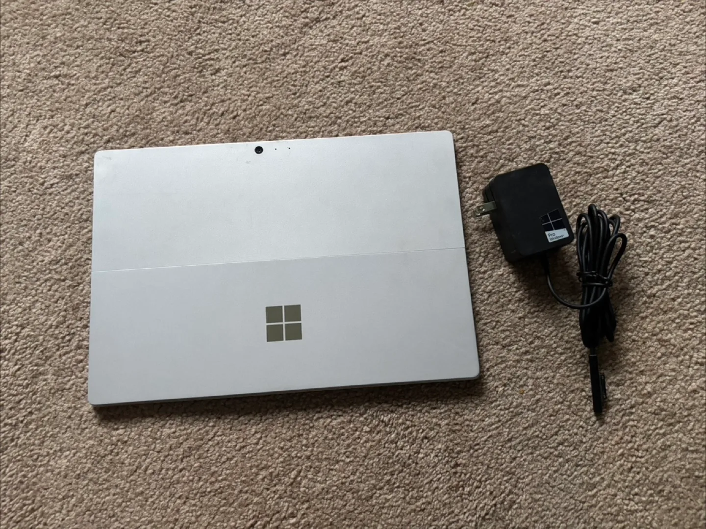 Microsoft Surface Pro 128GB image indicator(2)