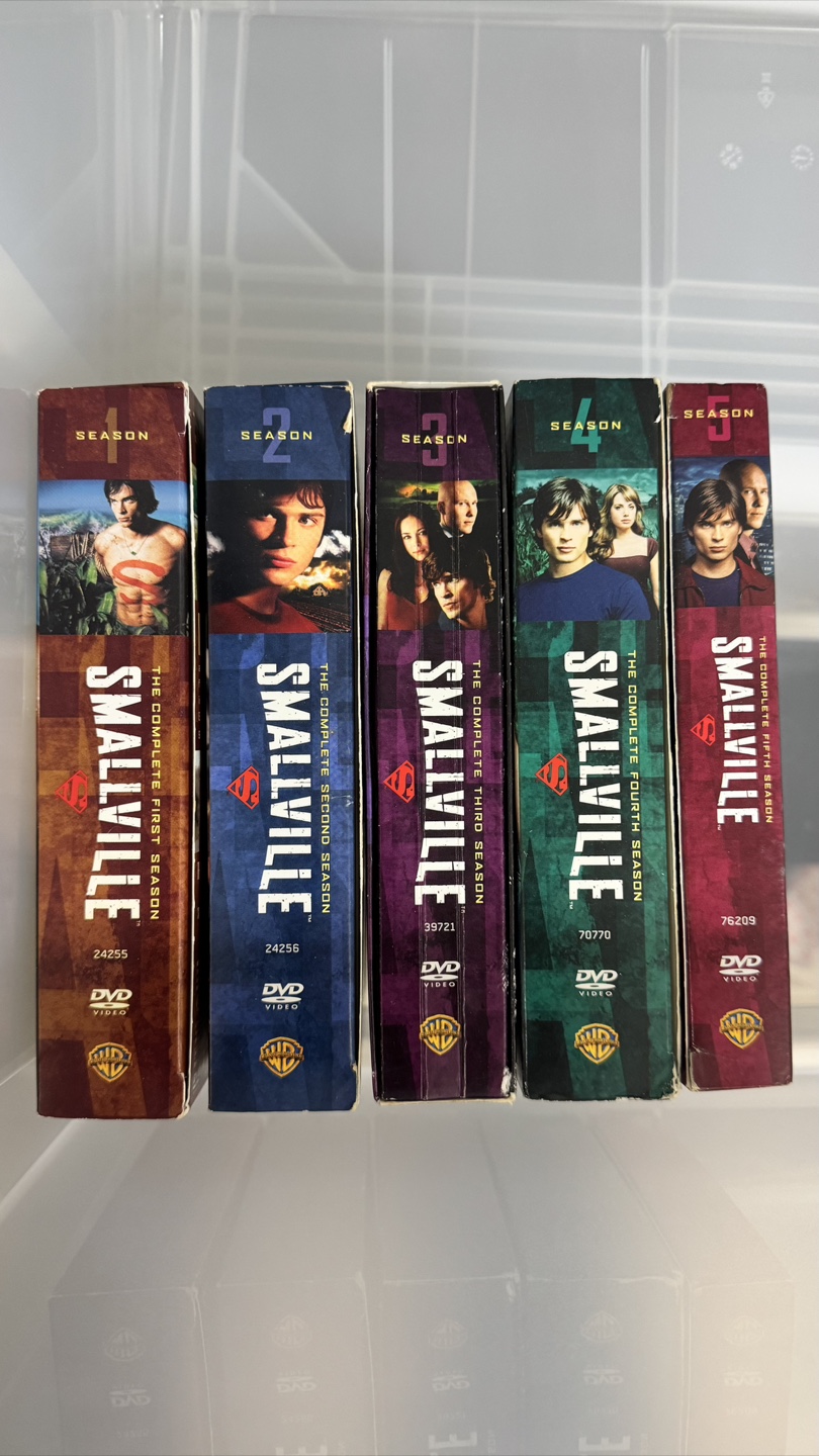 Smallville: The Complete Series (Seasons 1-5) on DVD