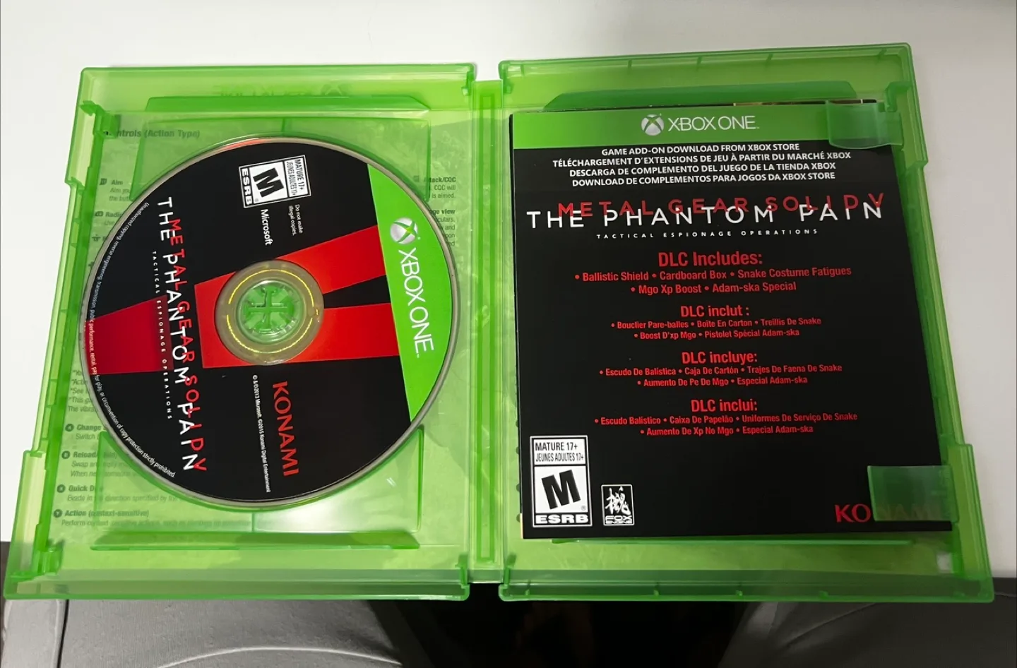 Metal Gear Solid V: The Phantom Pain - Xbox One Day One Edition image indicator(2)