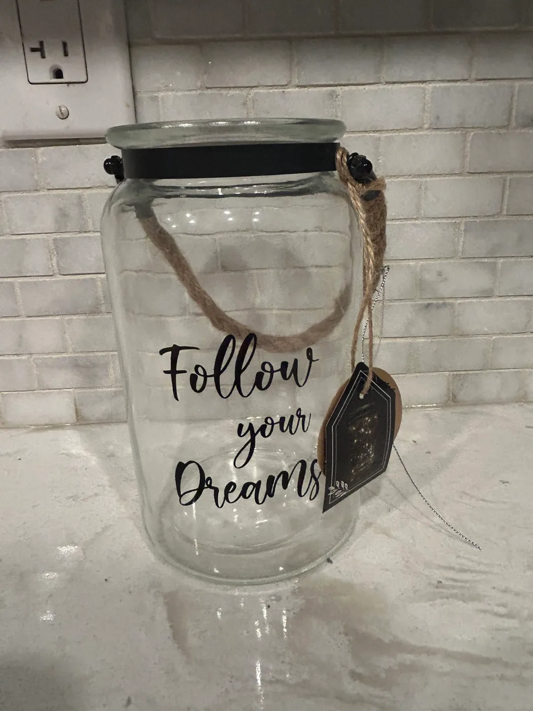 Kitchen Bundle: Glass Jar, Tea Towel & Wooden Utensils image indicator(5)