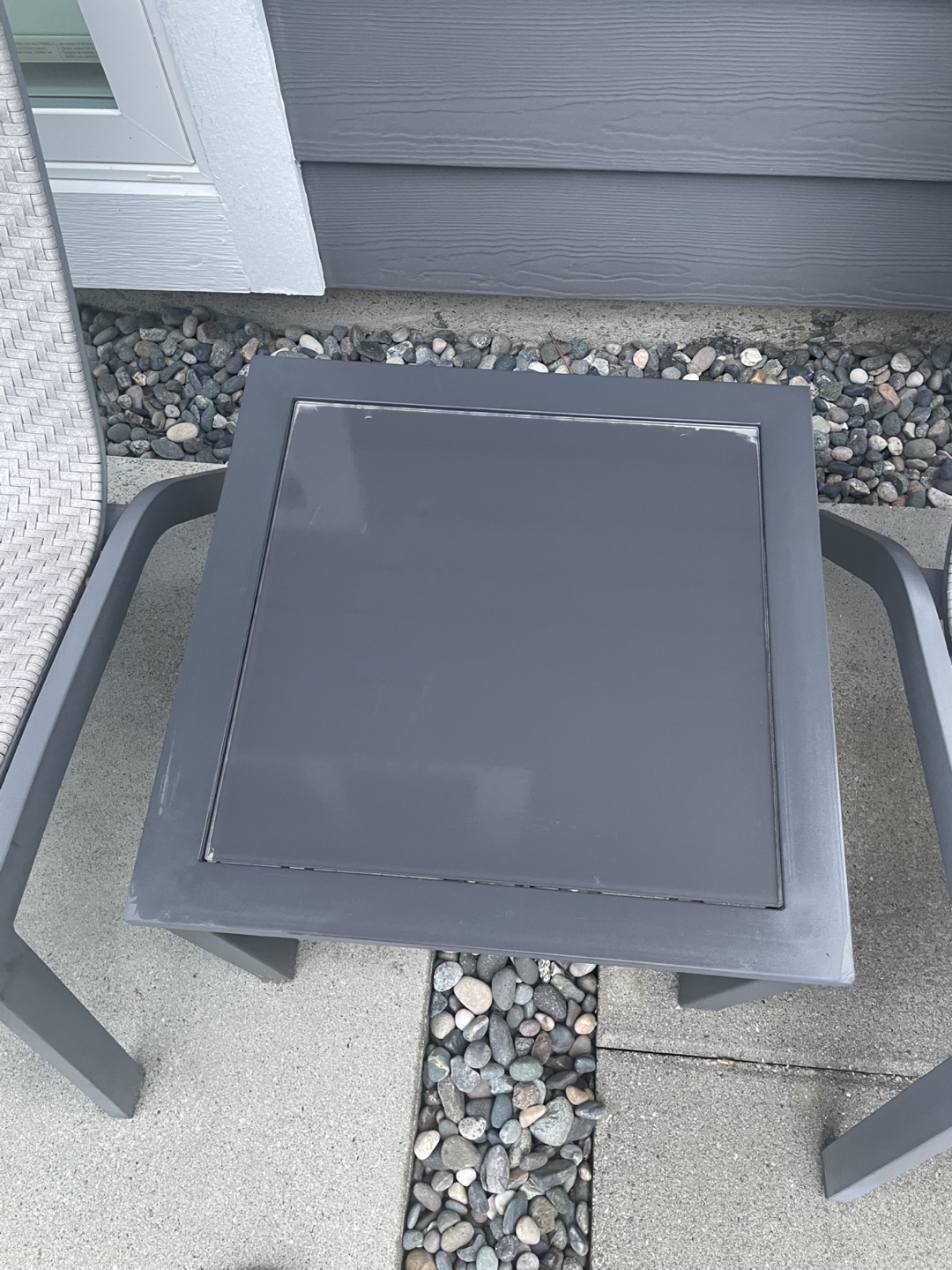 Patio - 2 Chairs & Table - photo 3