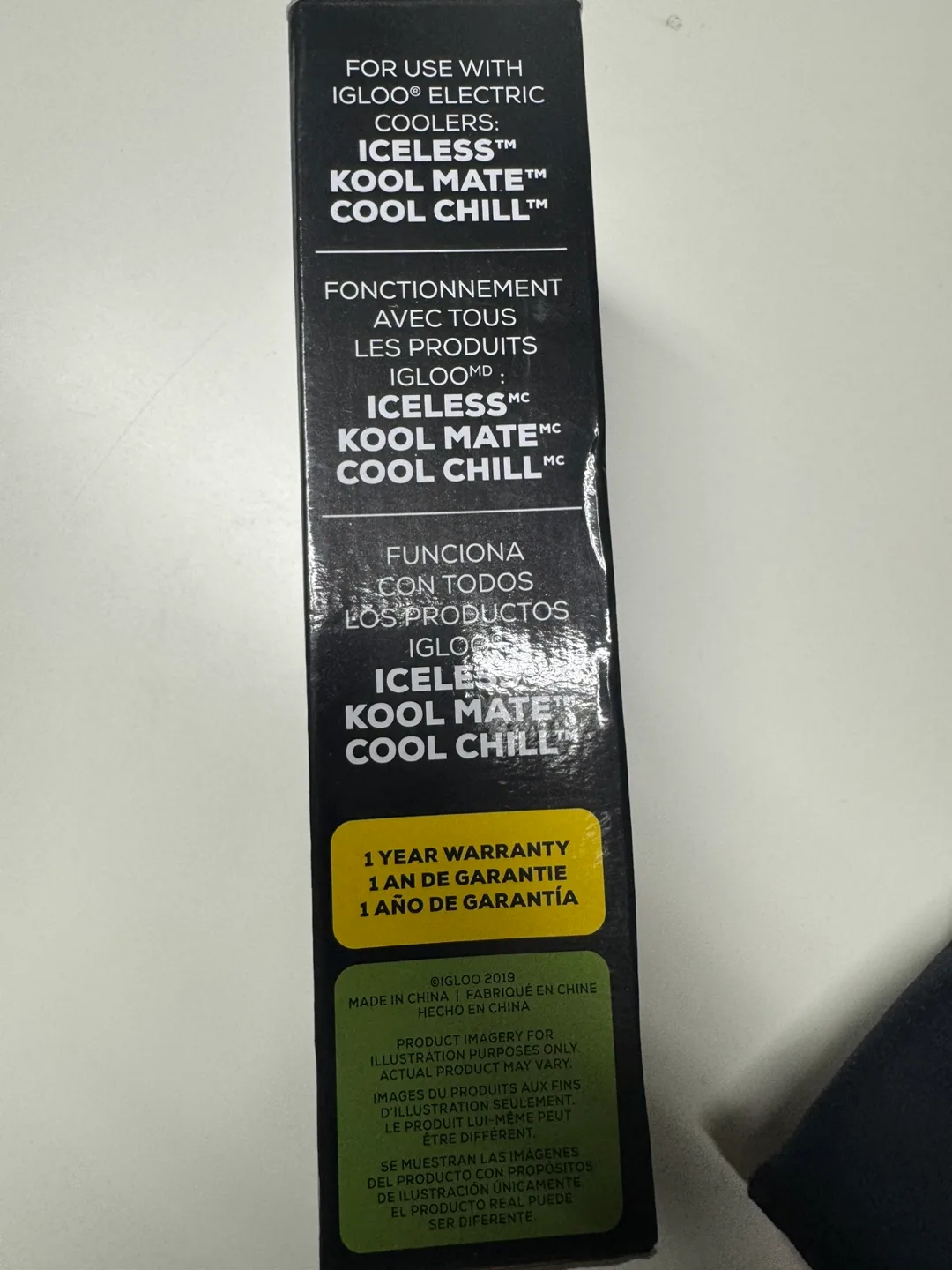 Igloo Power Converter 110 V AC to 12 V DC - Model 40389 image indicator(2)