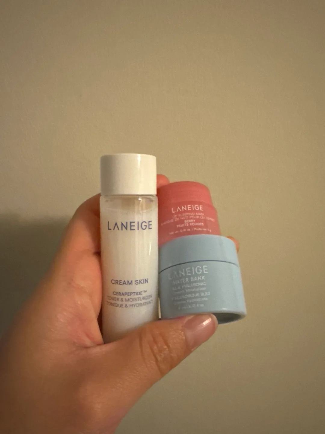 LANEIGE Hydration Heroes Kit image indicator(4)