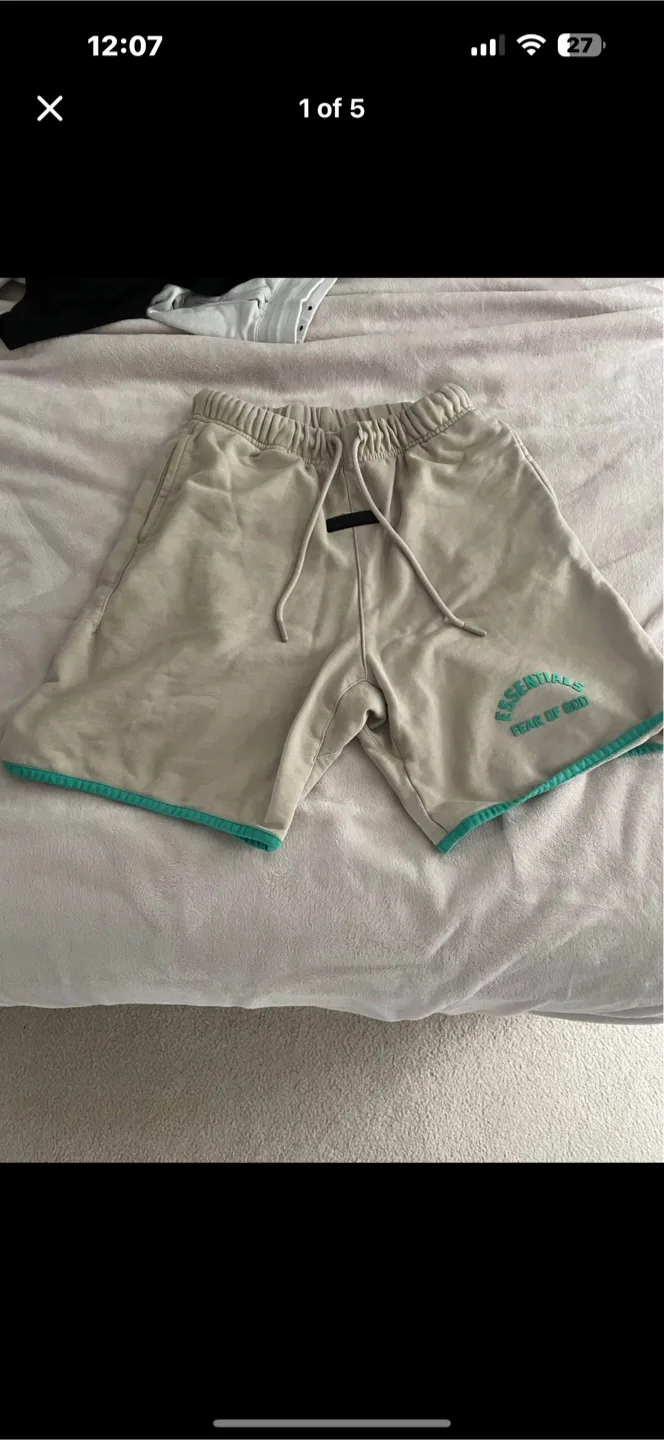 Fear of God Essentials Beige Shorts thumbnail