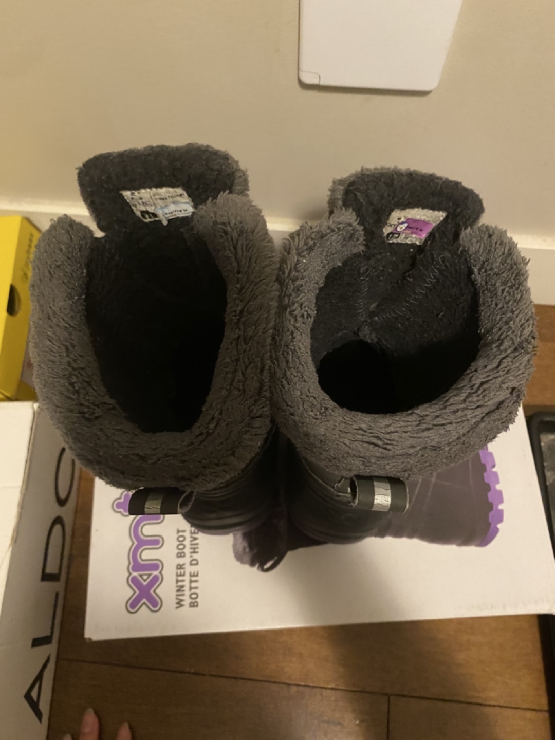 Kids Winter Boots Size 13 - photo 3