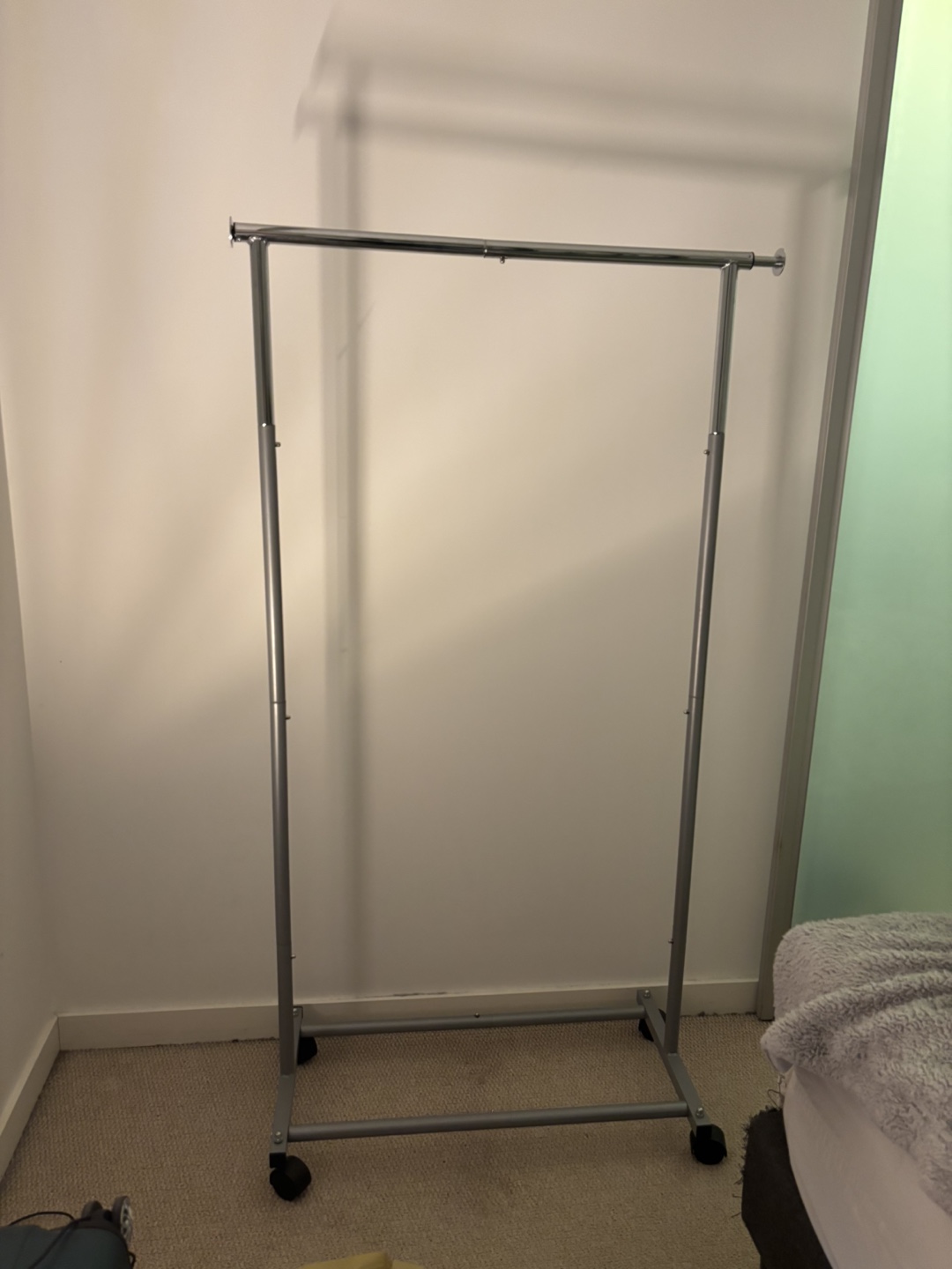 Portable Garment Rack