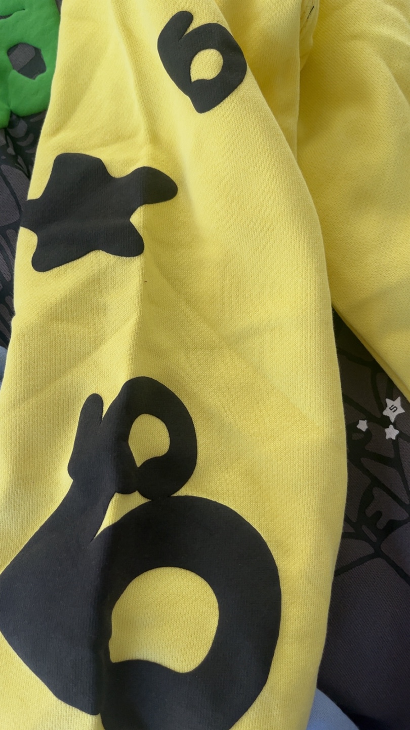Yellow Sp5der Hoodie Size M - photo 2