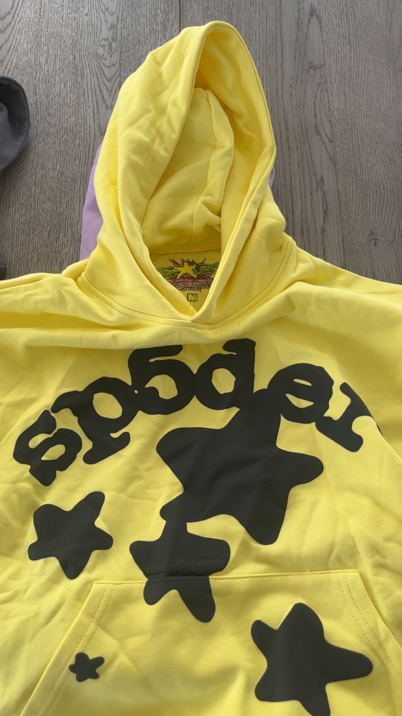 Yellow Sp5der Hoodie Size M