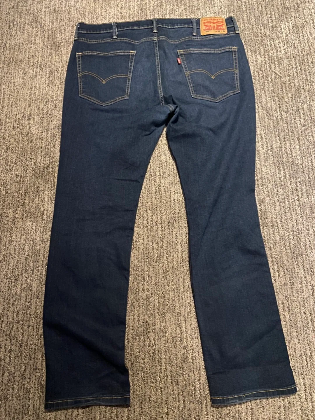 Levi's 511 slim fit  men’s Jeans sz 38x32 image indicator(2)