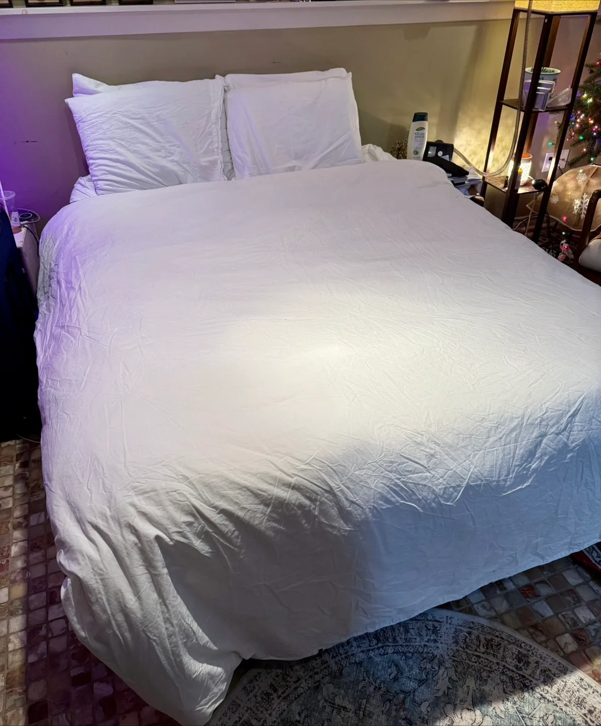 Queen Mattress and Frame image indicator(2)