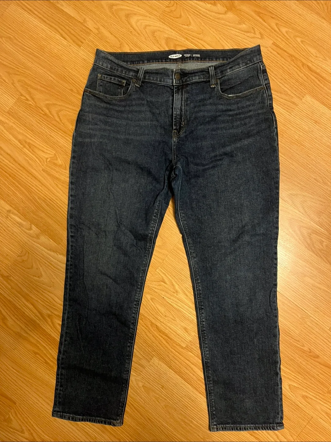 Old Navy Mid-Rise Boyfriend Jeans thumbnail