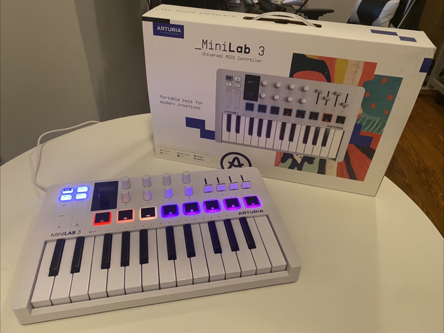 Arturia MiniLab 3 MIDI Keyboard Controller - White