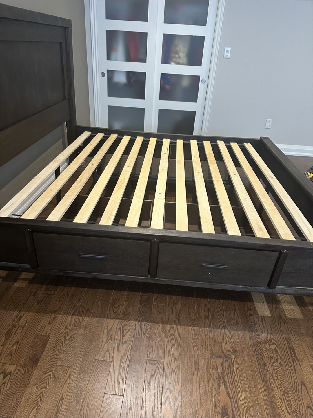King Size Platform Bed Frame with Drawers and mattress - photo 2