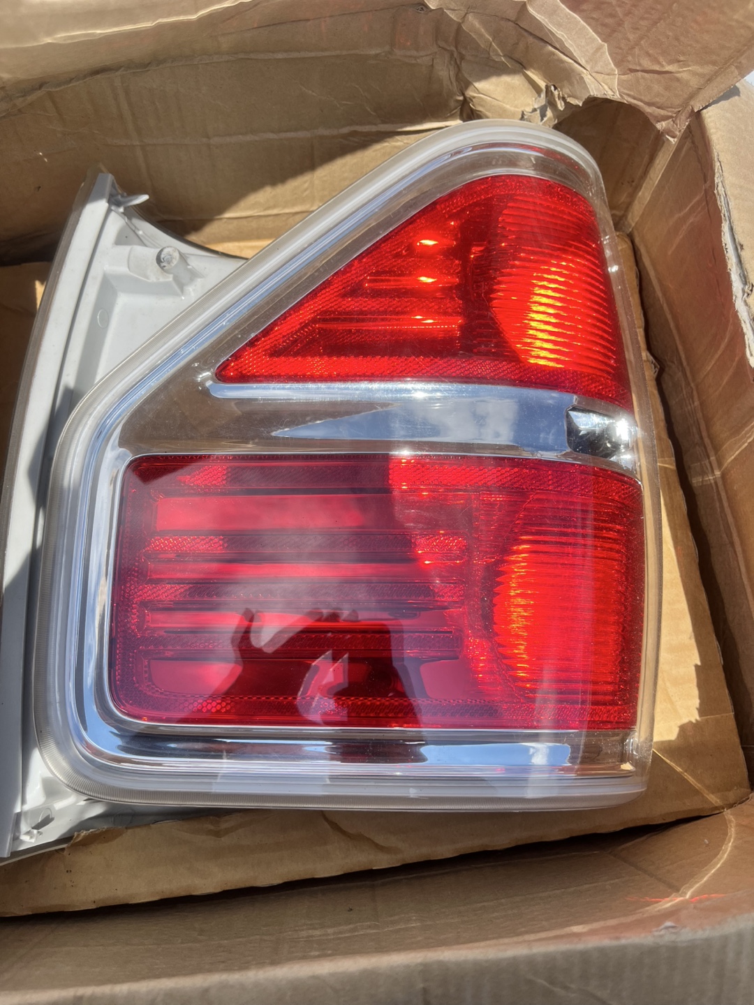 Ford F-150 Tail Light Assembly - Anzo USA - photo 3