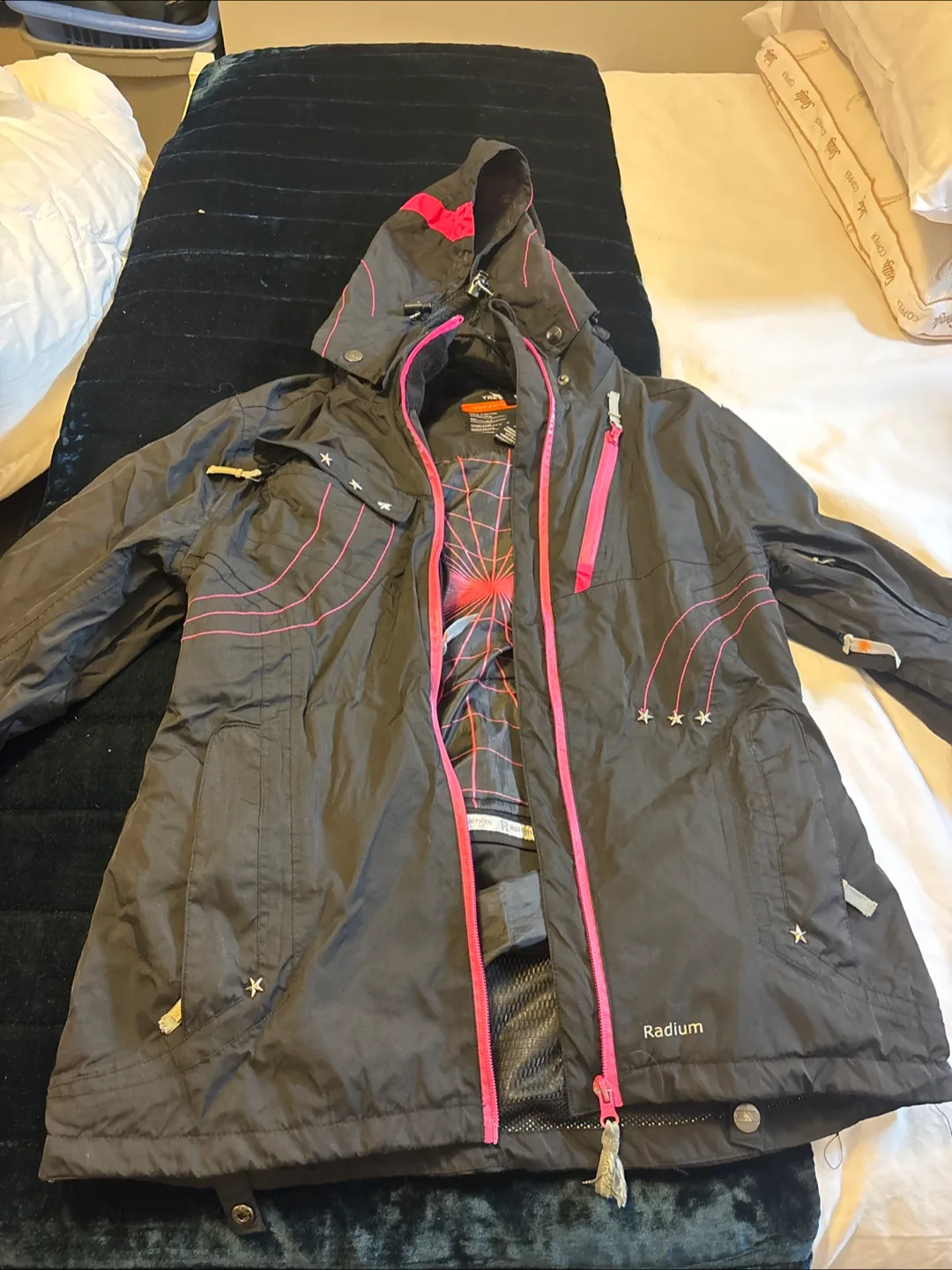 Trespass Radium Ski Jacket - Size Large thumbnail