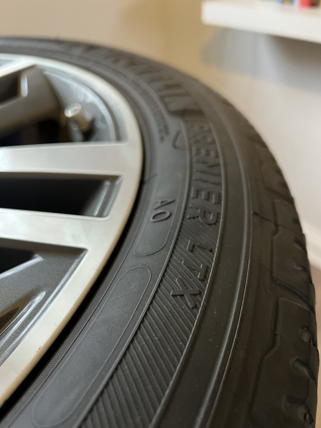 Audi Rims + Michelin Tires (255/45 R20) - $1499, Free Delivery! - photo 2