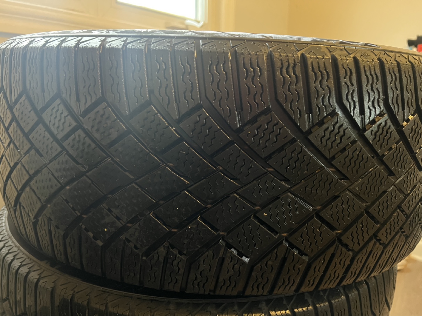 4 Continental VikingContact 7 Winter Tires - 255/45 R20 - photo 2