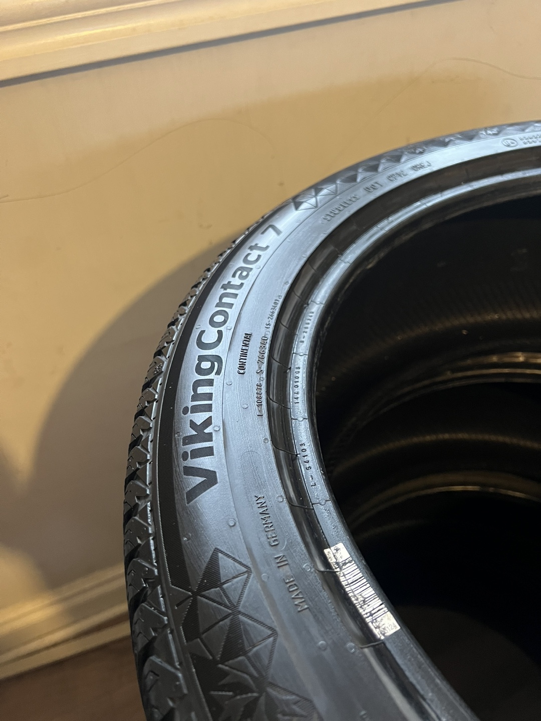 4 Continental VikingContact 7 Winter Tires - 255/45 R20 - photo 3