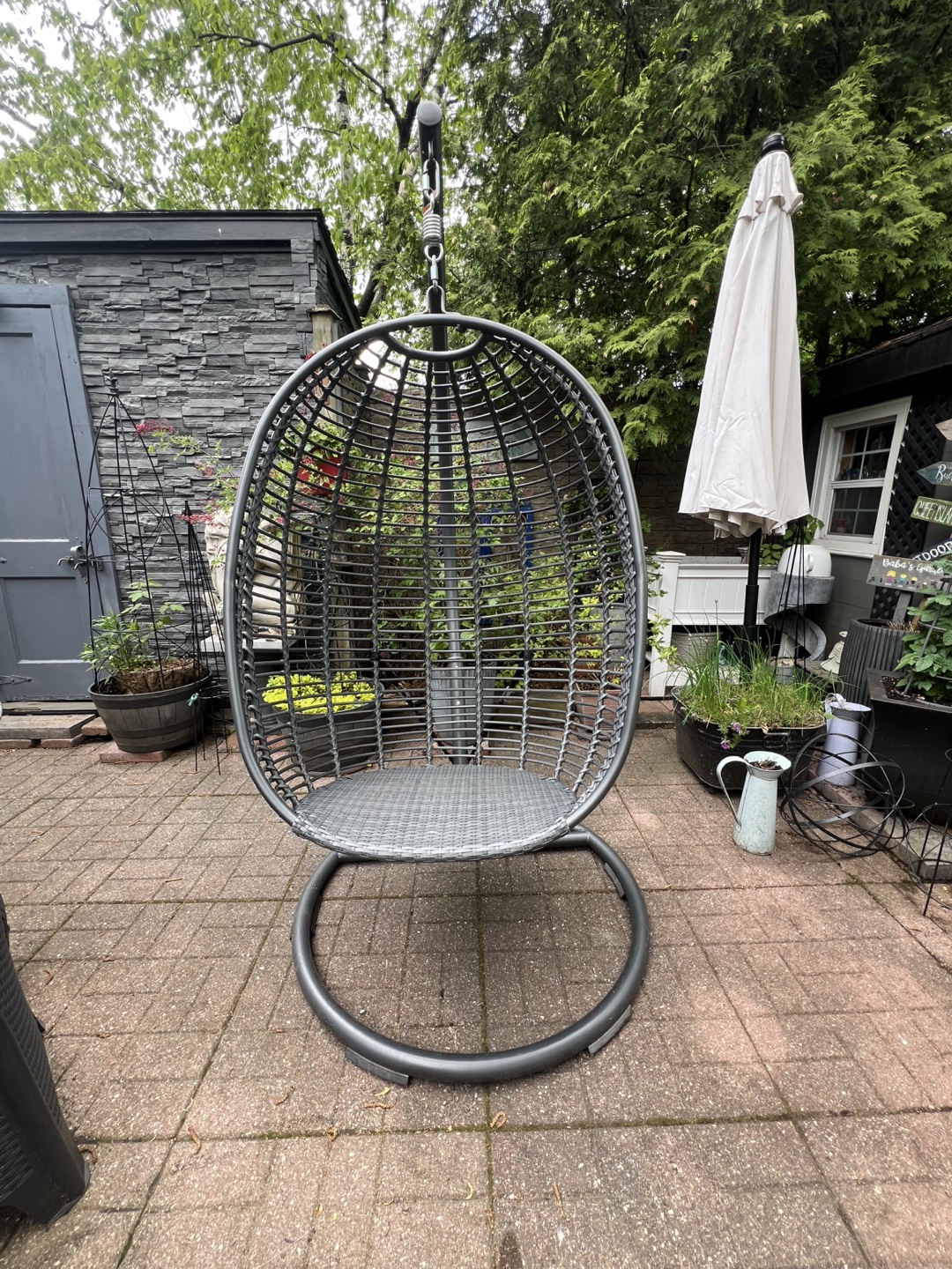 Outdoor Hanging Egg Chair