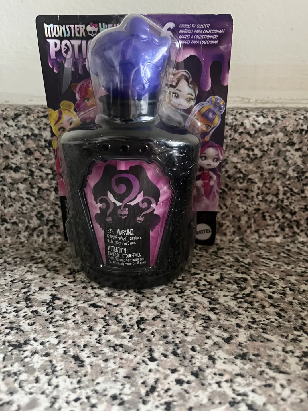 Monster High Potion Bottle Playset with Mini Doll thumbnail