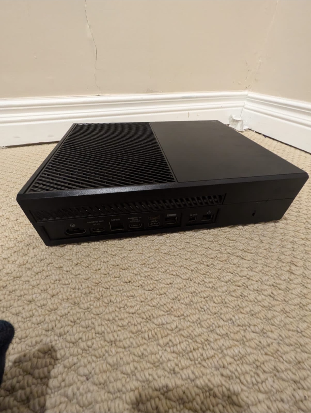 Xbox One Console 1 TB Storage with Controller and Power Supply - photo 2